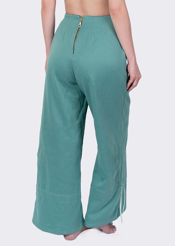 Yoga Flare Pants Gabriella